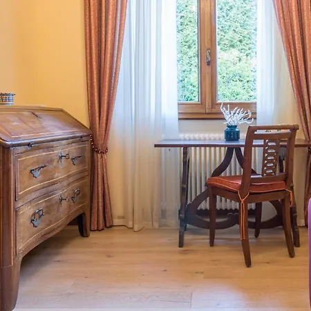 Villa Giardino Di *